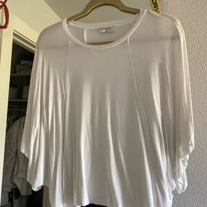 Cropped white flowy tee